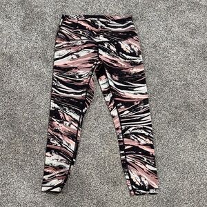 Abstract Patterned Leggings